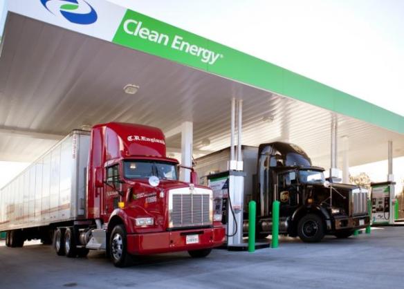 trucks-natural-gas-fueling-station